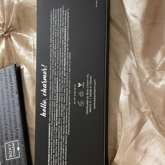 Boxy Charm eyeshadow palette~Hello Charmer - Picture 6 of 8